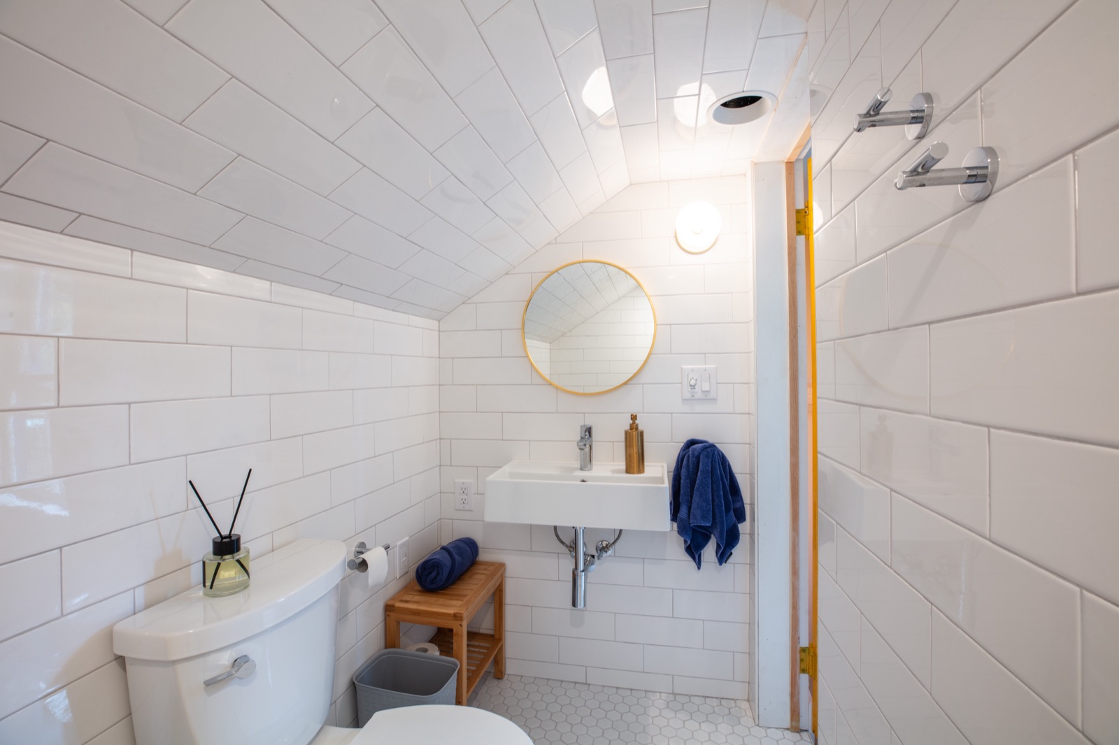 upstairs bathroom view of sink